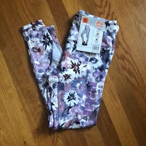 NWT WOMENS RBK LEGGINGS